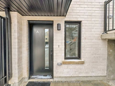 Photo 25 at 49 Morningside Avenue, Swansea, Toronto