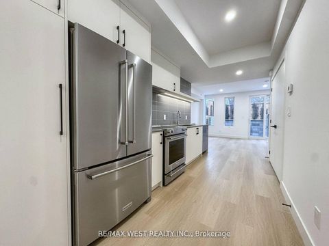 Photo 44 at 49 Morningside Avenue, Swansea, Toronto