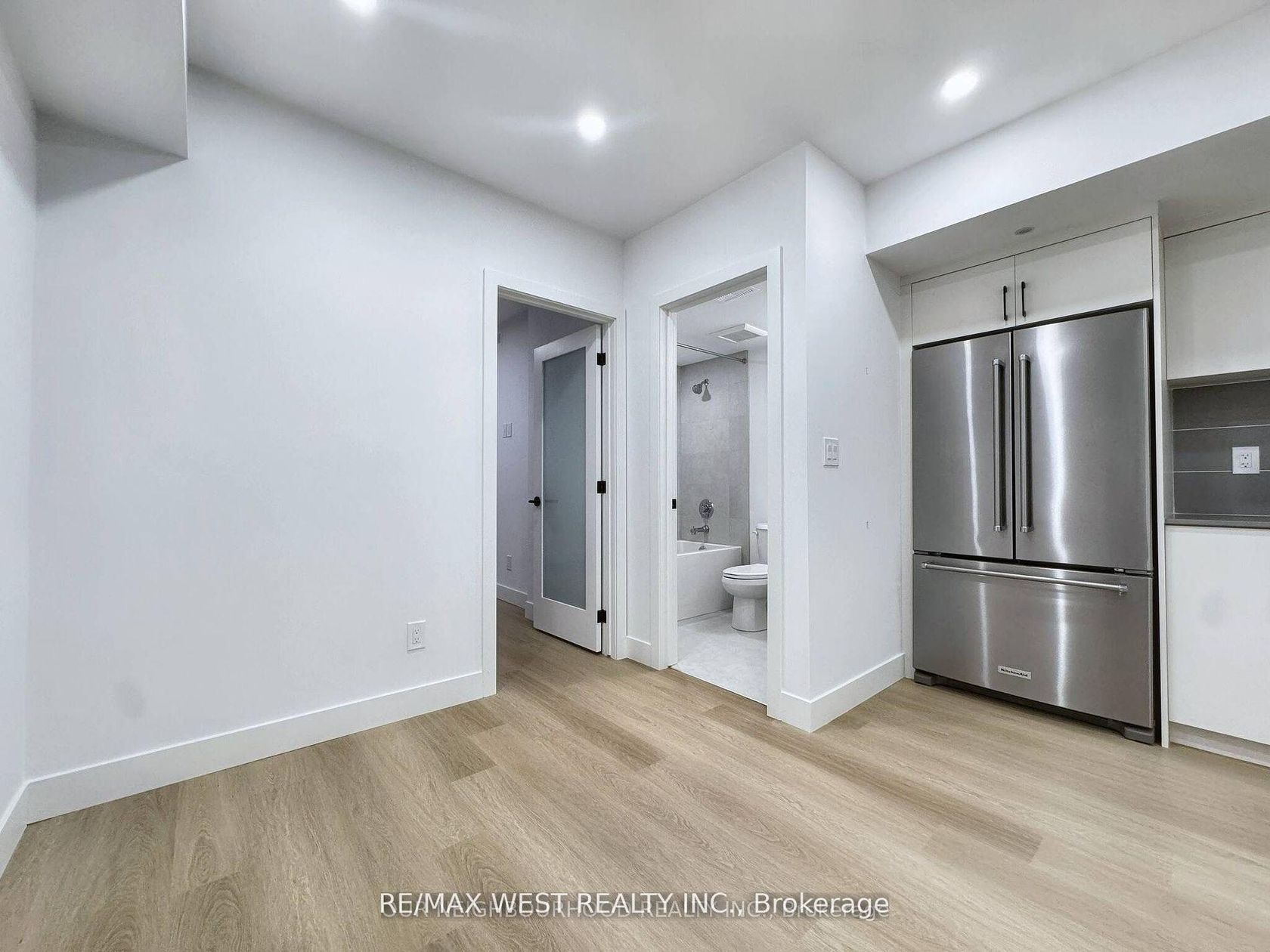 Photo 33 at 49 Morningside Avenue, Swansea, Toronto Photo 33 at 49 Morningside Avenue, Swansea, Toronto