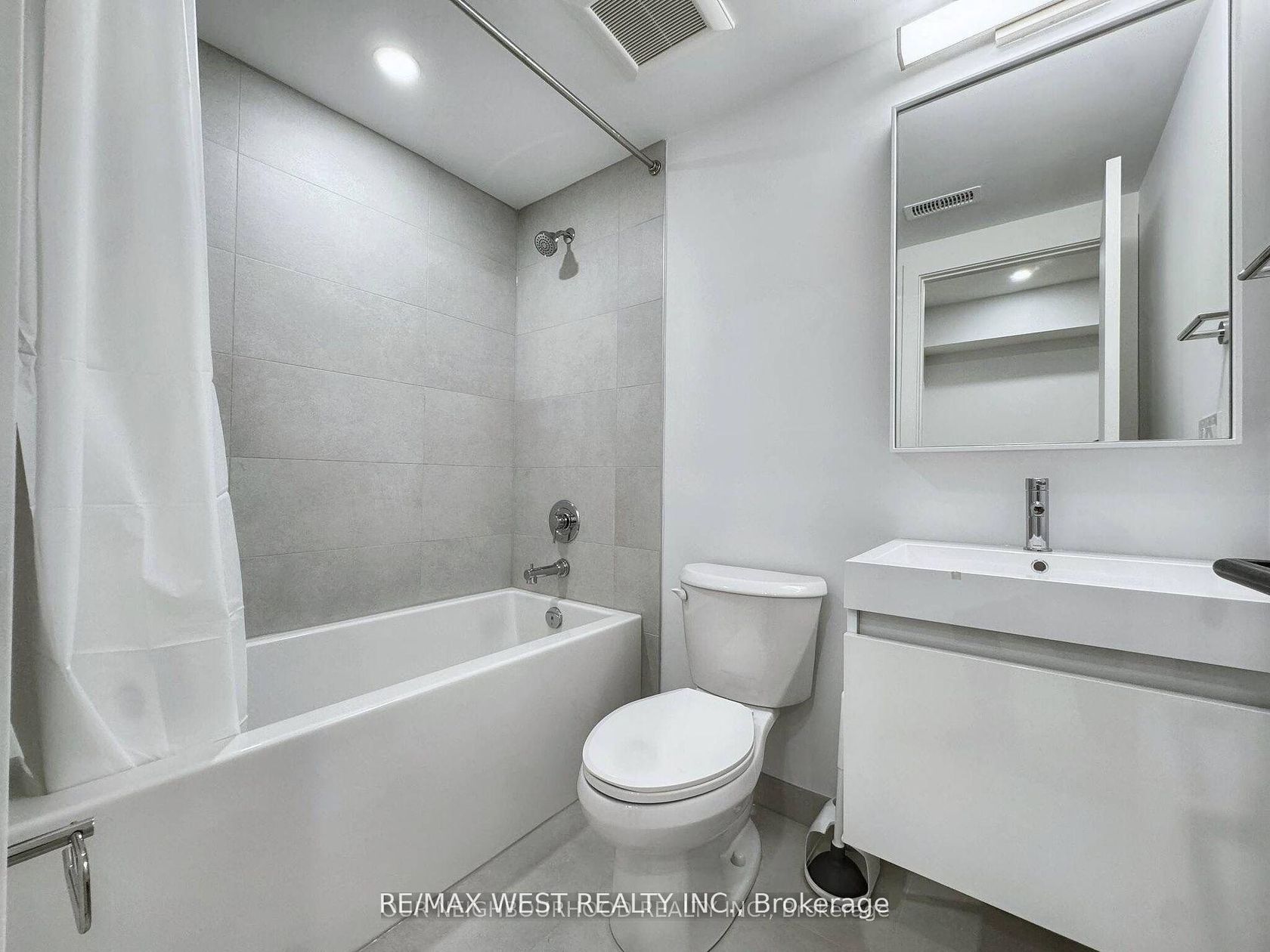 Photo 37 at 49 Morningside Avenue, Swansea, Toronto Photo 37 at 49 Morningside Avenue, Swansea, Toronto