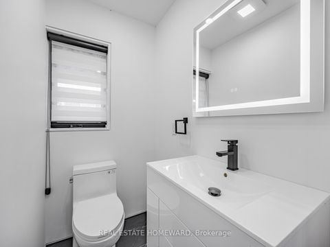 Photo 13 at 10 Juliana Court, Lambton Baby Point, Toronto