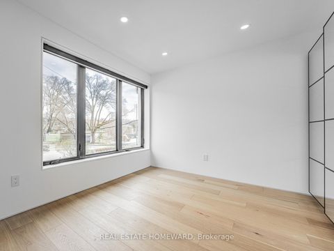 Photo 18 at 10 Juliana Court, Lambton Baby Point, Toronto