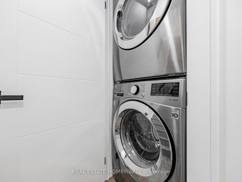 Photo 21 at 10 Juliana Court, Lambton Baby Point, Toronto