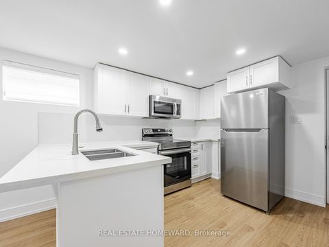 Photo 24 at 10 Juliana Court, Lambton Baby Point, Toronto