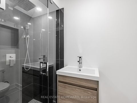 Photo 25 at 10 Juliana Court, Lambton Baby Point, Toronto