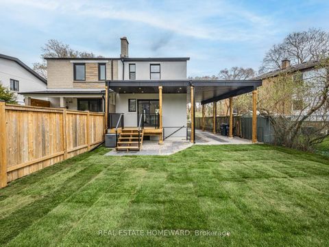 Photo 31 at 10 Juliana Court, Lambton Baby Point, Toronto