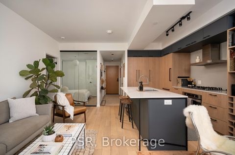 Photo 2 at 704 - 41 Dovercourt Road, Waterfront Communities C1, Toronto