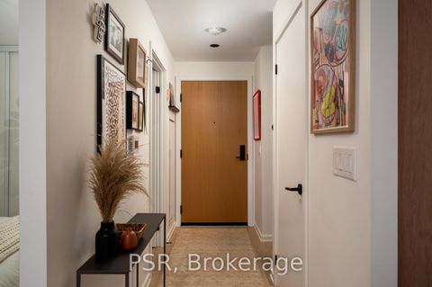 Photo 3 at 704 - 41 Dovercourt Road, Waterfront Communities C1, Toronto