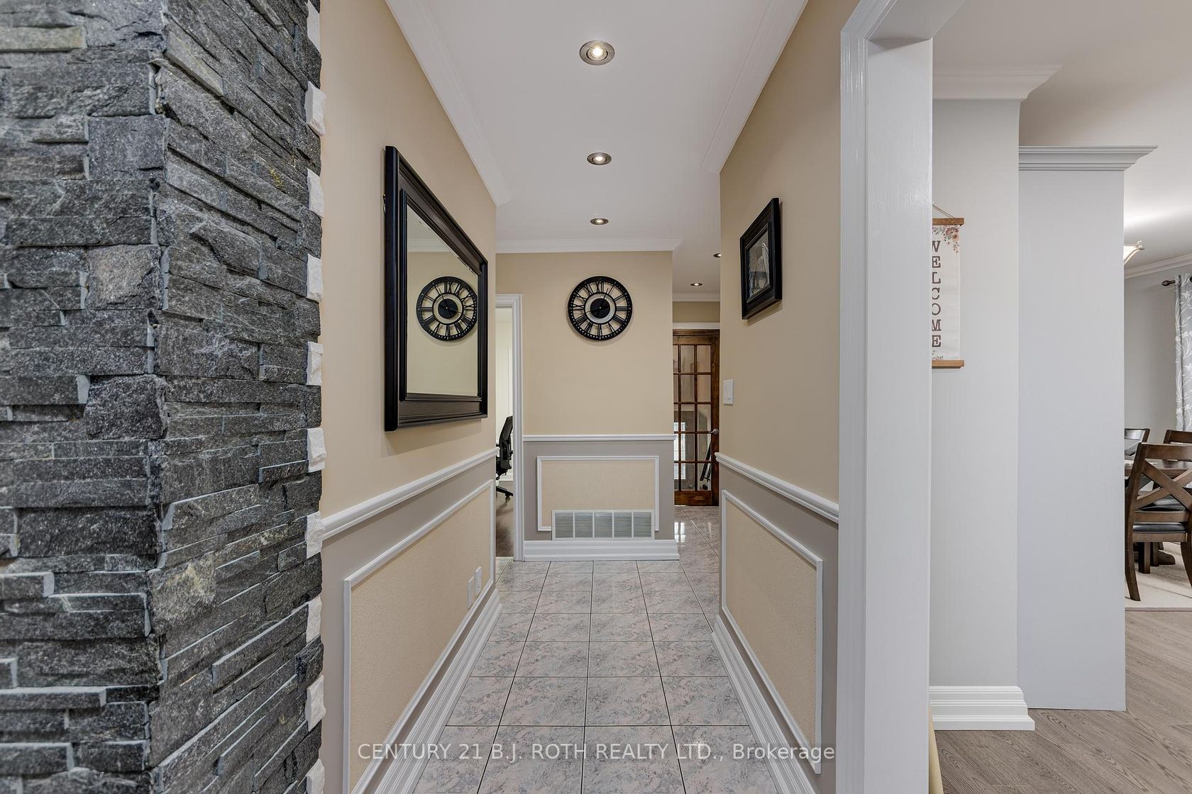 Photo 14 at 193 Epsom Downs Drive, CFB, Toronto Photo 14 at 193 Epsom Downs Drive, CFB, Toronto