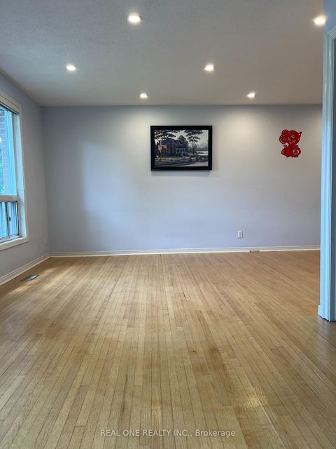 Photo 2 at 34 Shippigan Crescent, Don Valley Village, Toronto