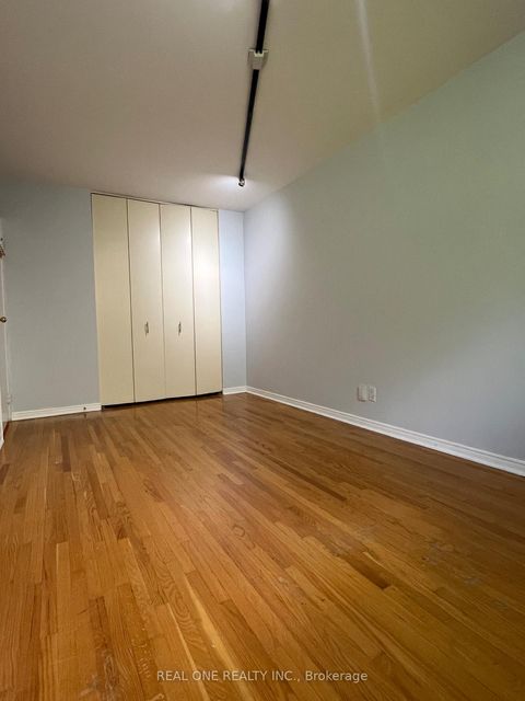 Photo 6 at 34 Shippigan Crescent, Don Valley Village, Toronto