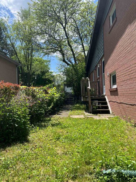 Photo 20 at 34 Shippigan Crescent, Don Valley Village, Toronto