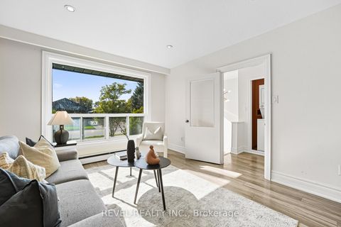 Photo 10 at 63 Crosland Drive, Maryvale, Toronto