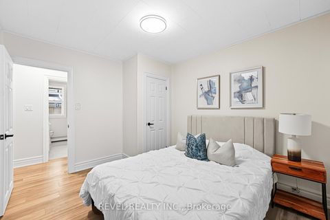 Photo 25 at 63 Crosland Drive, Maryvale, Toronto