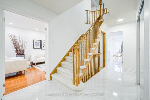 Photo 4 at 158 Ingleton Boulevard, Milliken, Toronto