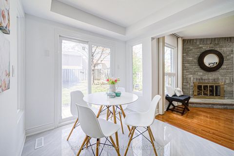 Photo 15 at 158 Ingleton Boulevard, Milliken, Toronto