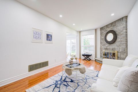 Photo 20 at 158 Ingleton Boulevard, Milliken, Toronto