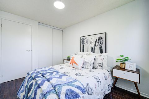 Photo 31 at 158 Ingleton Boulevard, Milliken, Toronto