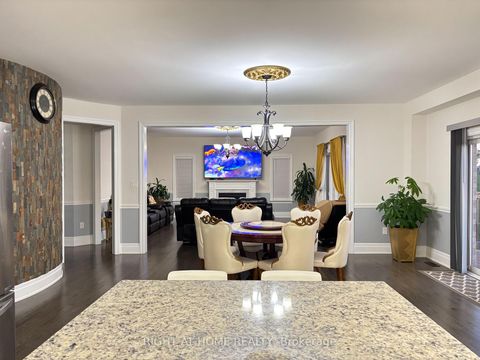 Photo 5 at 874 John Street, Churchill, Innisfil