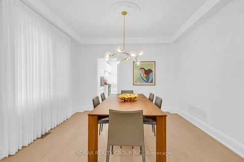 Photo 5 at 46 Poplar Avenue, City Centre West, Toronto