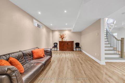 Photo 23 at 46 Poplar Avenue, City Centre West, Toronto