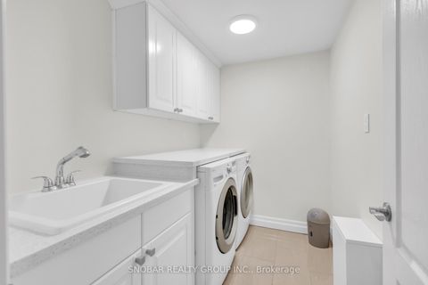 Photo 25 at 46 Poplar Avenue, City Centre West, Toronto