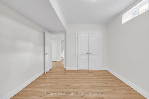 Photo 26 at 46 Poplar Avenue, City Centre West, Toronto