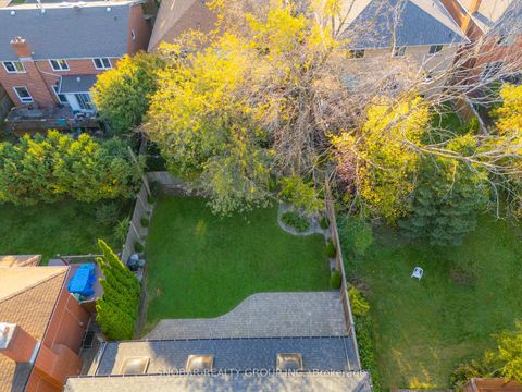 Photo 34 at 46 Poplar Avenue, City Centre West, Toronto