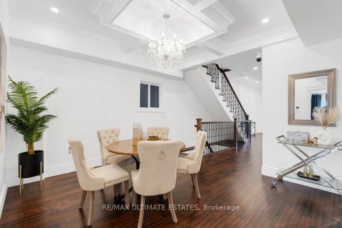 Photo 18 at 290 Bathurst Street, Bellwoods, Toronto