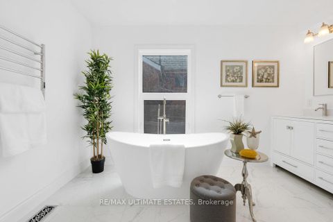 Photo 29 at 290 Bathurst Street, Bellwoods, Toronto