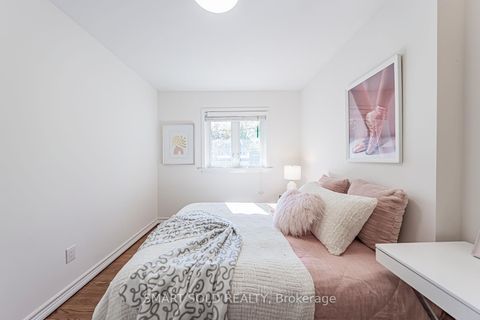 Photo 35 at 42 Davean Drive, Windfields, Toronto