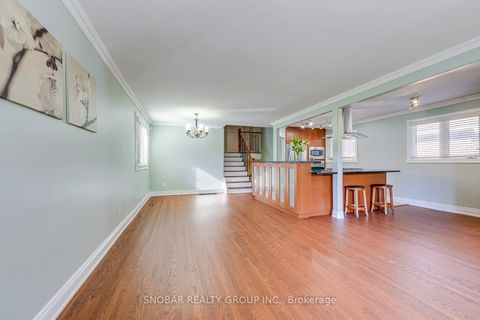 Photo 4 at 88 Poynter Drive, The Westway, Toronto