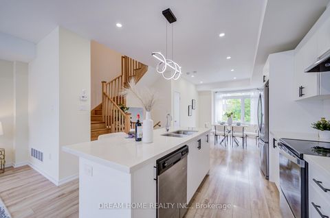 Photo 6 at 99 Crimson Forest Drive, Patterson, Vaughan
