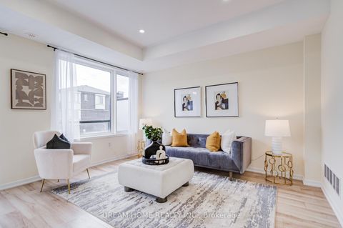 Photo 8 at 99 Crimson Forest Drive, Patterson, Vaughan