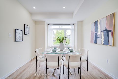 Photo 14 at 99 Crimson Forest Drive, Patterson, Vaughan