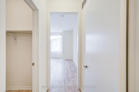 Photo 27 at 99 Crimson Forest Drive, Patterson, Vaughan