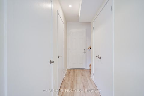 Photo 33 at 99 Crimson Forest Drive, Patterson, Vaughan