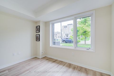 Photo 36 at 99 Crimson Forest Drive, Patterson, Vaughan