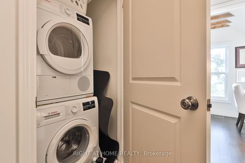 Photo 35 at 161 Euclid Avenue, Bellwoods, Toronto