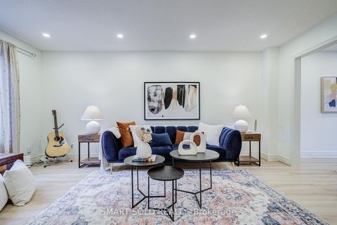 Photo 2 at 47 Colleen Street, Yorkhill, Vaughan