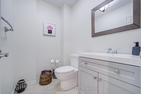 Photo 17 at 47 Colleen Street, Yorkhill, Vaughan