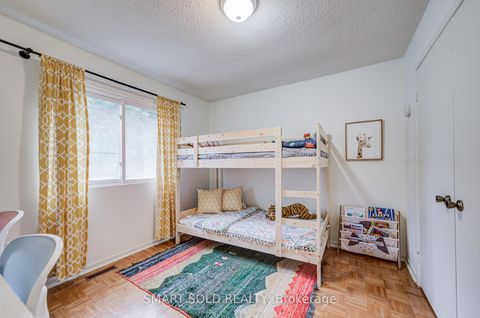 Photo 26 at 47 Colleen Street, Yorkhill, Vaughan