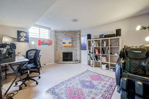 Photo 32 at 47 Colleen Street, Yorkhill, Vaughan