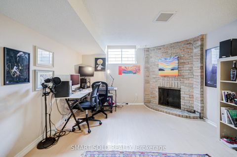 Photo 34 at 47 Colleen Street, Yorkhill, Vaughan