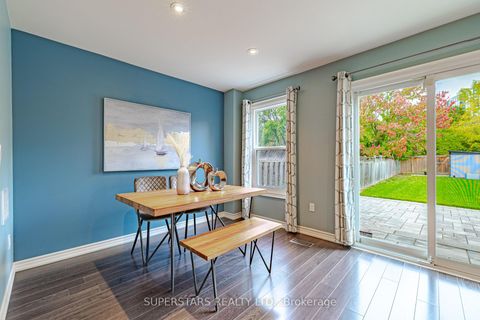 Photo 1 at 7 Steepleview Crescent, North Richvale, Richmond Hill