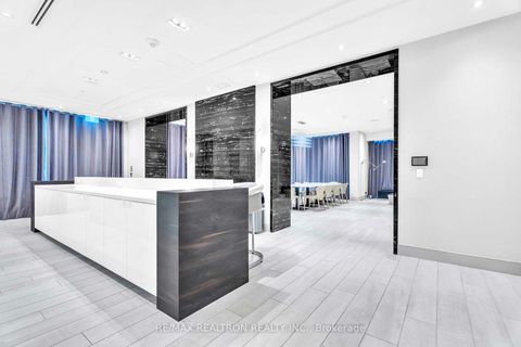 Photo 10 at 1503 - 398 Highway 7, Doncrest, Richmond Hill