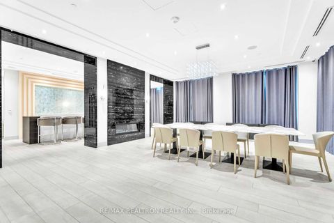 Photo 12 at 1503 - 398 Highway 7, Doncrest, Richmond Hill