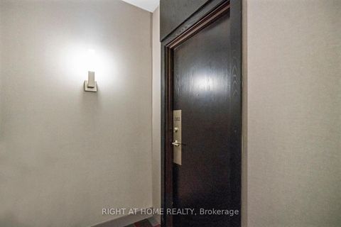 Photo 3 at 3302 - 120 Homewood Avenue, North St. James Town, Toronto