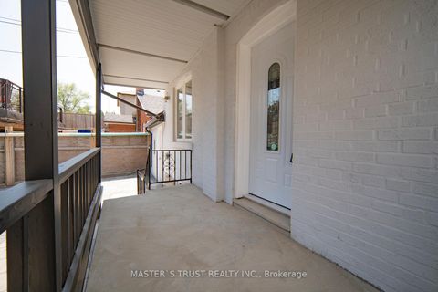 Photo 3 at 613 Old Weston Road S, Pellam Park, Toronto