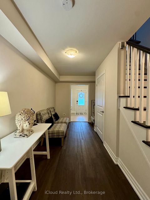 Photo 7 at 234 Sarah Cline Drive, GO Glenorchy, Oakville